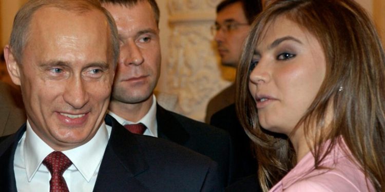 O Putin’in itiraf etmediği saklı aşkı mı? Zımnî First Lady mi? Alina Kabaeva hakkında her şey…