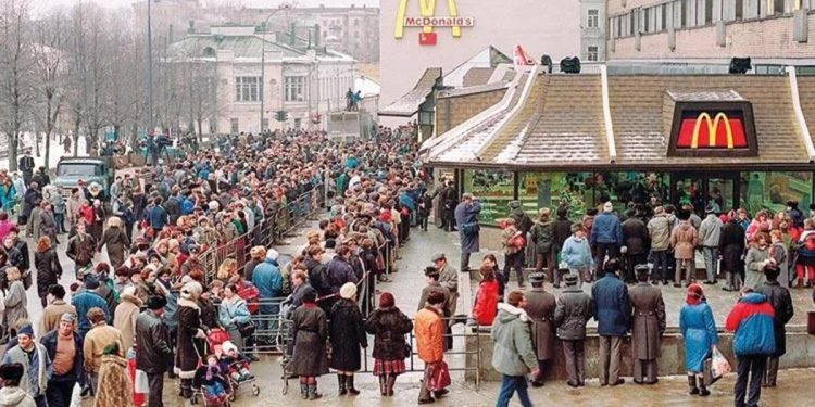 Rusya’da McDonald’s çılgınlığı! Menüler satışa çıktı…