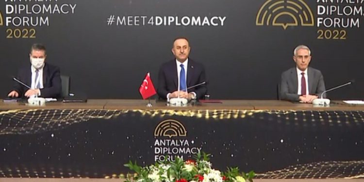 Son dakika… Tarihi görüşme sona erdi: Ve son kelam Çavuşoğlu’nda!