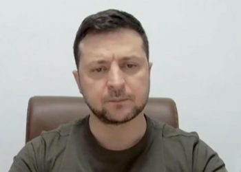 Son dakika: Zelenski, İngiliz vekillere Shakespeare’le seslendi: Olmak ya da olmamak!