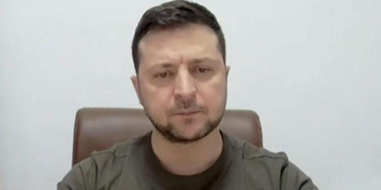 Son dakika: Zelenski, İngiliz vekillere Shakespeare’le seslendi: Olmak ya da olmamak!