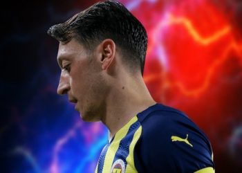 SPOR HABERİ – Usta isimden flaş Mesut Özil yorumu! “Hiçbir kadroda oynayamaz”