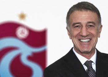 Trabzonspor Lideri Ahmet Ağaoğlu’dan şampiyonluk sözleri! “Kutlu günlere gerçek…”