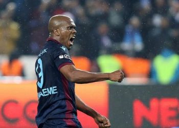 Trabzonspor’da Nwakaeme’nin ikili hedefi! Meslek rekoru kıracak