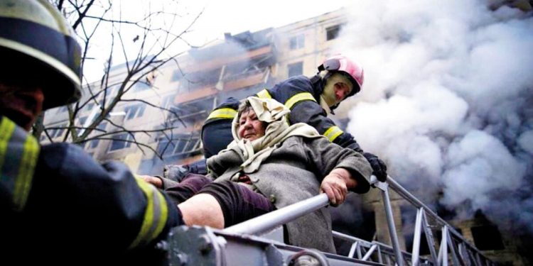 Ukrayna’da dehşet dinmiyor… Sivillere bombardıman