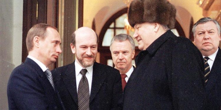 Yeltsin’in lisanından siyasi varisi: Putin’i bir sır üzere sakladım