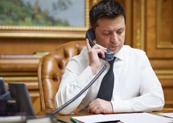 Zelenski’nin en güçlü silahı telefonu! Komedyenliği işe yaradı: ‘Bir sonraki sefer savaşın saatini değiştiririm!’