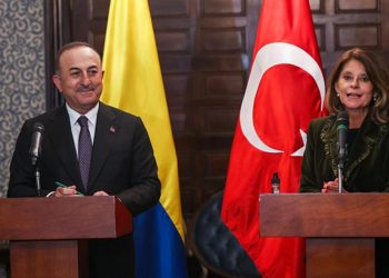 Bakan Çavuşoğlu: Kolombiya ile ikili ticaret hacmimiz önemli bir oranda artarak 2 milyar dolara ulaştı