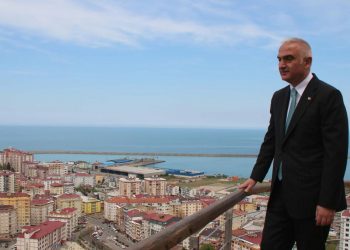 Bakan Ersoy: Turizmde süratli çıkışlar devam edecek