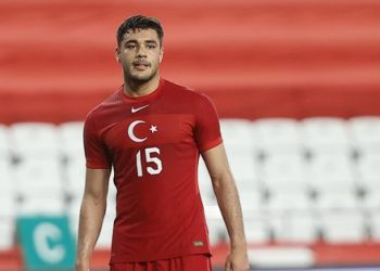 BEŞİKTAŞ TRANSFER HABERLERİ – Beşiktaş’ta gündem Ozan Kabak!