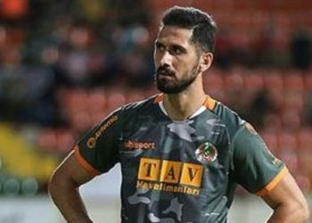 Emre Akbaba’dan Galatasaray sözleri! “Dönüp tekrar oynamak istiyorum”