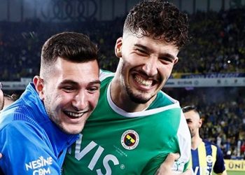 Fenerbahçeli Altay Bayındır seriye bağladı! Sakatlığından sonra o maçlarda…