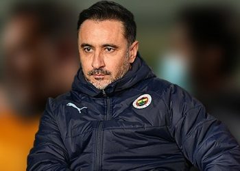Fenerbahçe’nin eski Teknik Yöneticisi Vitor Pereira Corinthians’ta yıkıma sebebiyet verdi! “Utanç verici”