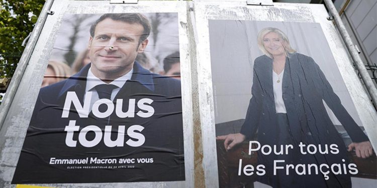 Fransa’da halk cumhurbaşkanını seçiyor