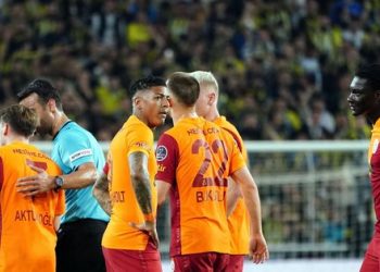 GALATASARAY HABERLERİ – Bülent Timurlenk Fenerbahçe-Galatasaray derbisini yorumladı!