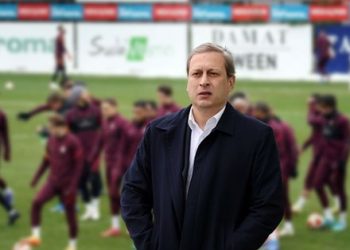 GALATASARAY HABERLERİ – Galatasaray idaresinden Fenerbahçe derbisi öncesi flaş prim kararı!