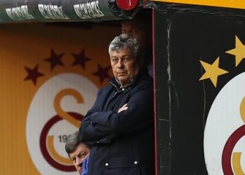 GALATASARAY HABERLERİ – Lucescu Galatasaray’dan teklif aldı mı? Bu türlü yanıtladı