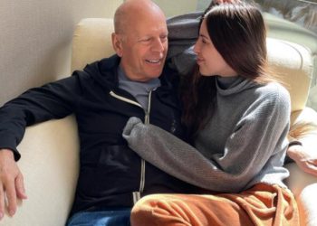 Hastalığı yüzünden mesleği biten Bruce Willis: Malını mülkünü ziyanına satmış