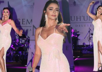 Hikaye Gürman: Kararında dekolte severim