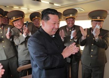 Kuzey Kore açıkladı: Kim Jong Un’un nezaretinde gerçekleştirildi!