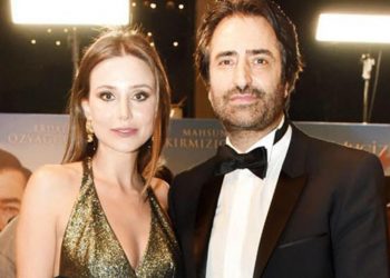 O imajların akabinde boşanma davası açtı! Mahsun Kırmızıgül ve Ece Binay ayrılıyor