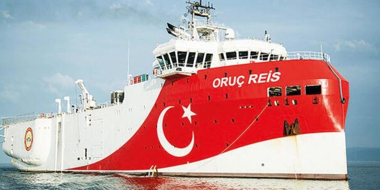 Oruç Reis’ten korkup savunma planı yaptılar