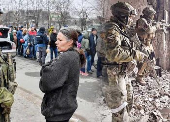 Rus askeri Mariupol’de