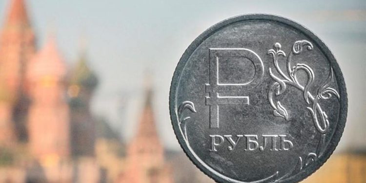 Rusya’dan Ruble hamlesi! Ukrayna kentinde uygulamaya geçiliyor