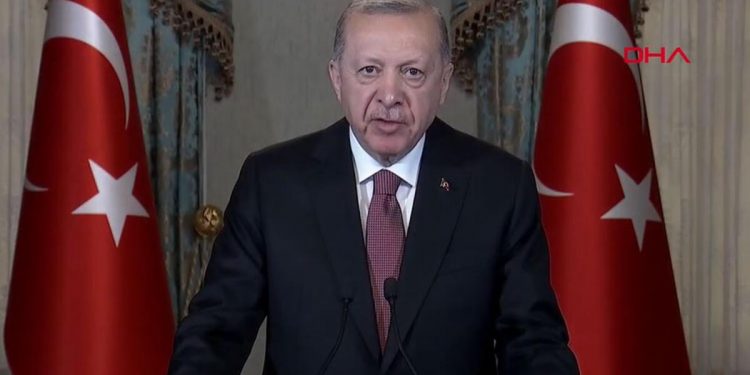 Son dakika… Cumhurbaşkanı Erdoğan: Vicdansızlık yaparak milletin geçimine göz dikenlere acımayacağız