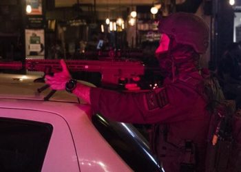 Tel Aviv’de silahlı taarruz: 2 meyyit, 8 yaralı