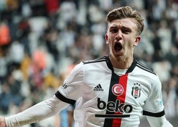 TRANSFER HABERLERİ – Beşiktaş’ta sol bek operasyonu! Rıdvan Yılmaz’ın yerine…