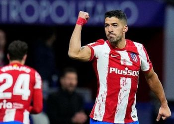 Transferde birinci temas! Luis Suarez Beşiktaş’a