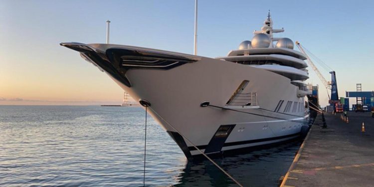 ABD Rus oligarklara göz açtırmıyor: Kerimov’a ilişkin lüks yata Fiji’de el konuldu