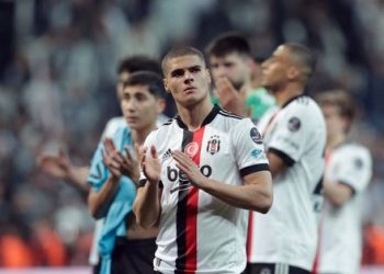 Beşiktaş’ta büyük temizlik! Tam 14 futbolcu…