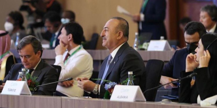 Çavuşoğlu’ndan peş peşe kritik görüşmeler