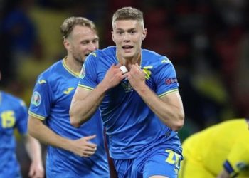 Dovbyk adım adım Kartal’a!