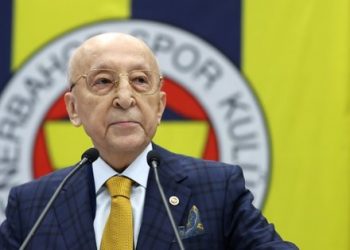 FENERBAHÇE HABERLERİ – Fenerbahçe Yüksek Divan Şurası’nda Vefa Küçük gerginliği!