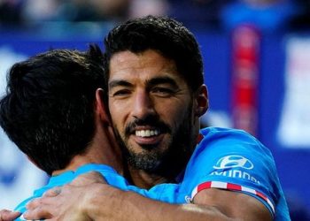 Fenerbahçe’nin transfer gayesi Luis Suarez için Barcelona’dan karar çıktı!