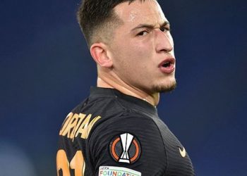 GALATASARAY HABERLERİ – Olimpiu Morutan neden oynamadığını açıkladı: Sorumlusu Domenec Torrent!