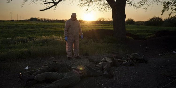 Harkov’da acı bilanço: Mart ayında vurulan binadan 44 ceset çıkarıldı!