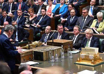 İngiltere parlamentosunda tecavüz skandalı! ‘Bize onun ismini verin’