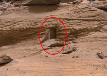 NASA paylaştı, yer yerinden oynadı! Mars’taki ‘kapı’ imgesinin arkasındaki gerçek