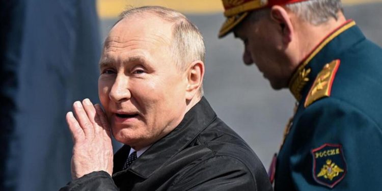 Putin’e yakın oligark Rus milyarderleri uyardı: ‘Şaka değil, Putin çıldırdı’