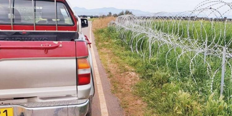 Rumlar’dan KKTC sonuna dikenli tel