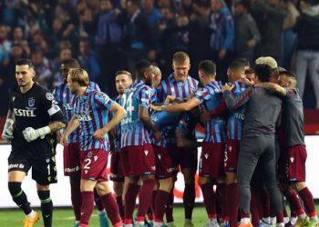TRABZONSPOR HABERLERİ – Spor muharrirleri Trabzonspor-Antalyaspor maçını kıymetlendirdi