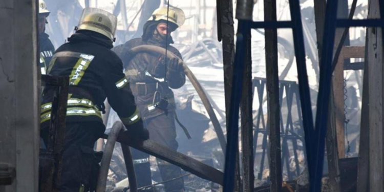 Ukrayna Rus uçağını düşürmüştü… Enkazı görüntülendi