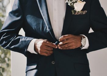 10 aylık kocasının bayan olduğunu öğrendi!