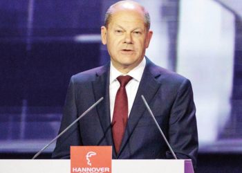 100 milyar Euro’luk harcamaya müsaade: Almanya silahlanıyor