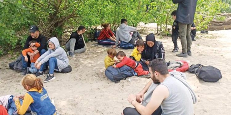 94 mülteciye hudutta zulüm