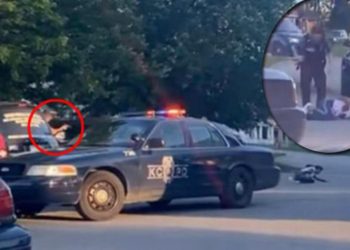 ABD polisinden dehşete düşüren hareket! Silahsız gebe bayana 5 el ateş ettiler